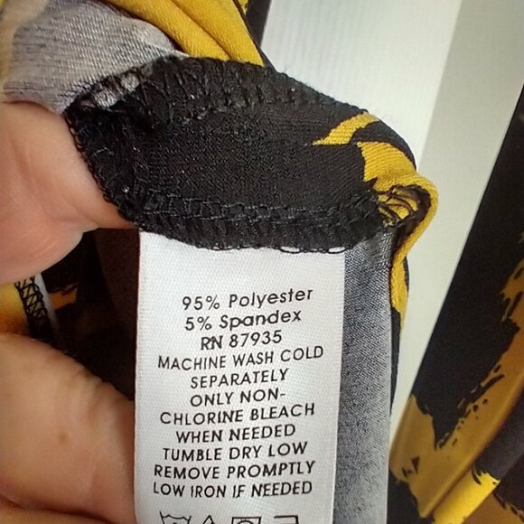 Susan Graver - Animal Print Stretch Tunic - Medium - Picture 5 of 5